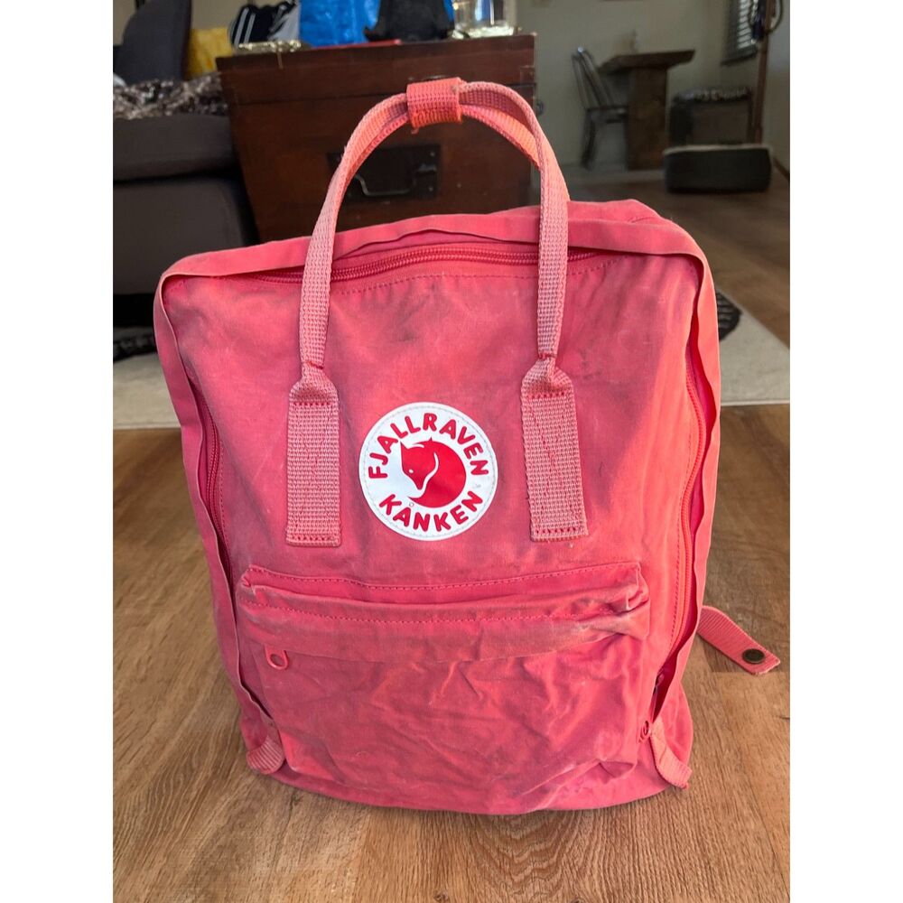 FJALLRAVEN KANKEN Classic Pink Laptop Backpack Bag